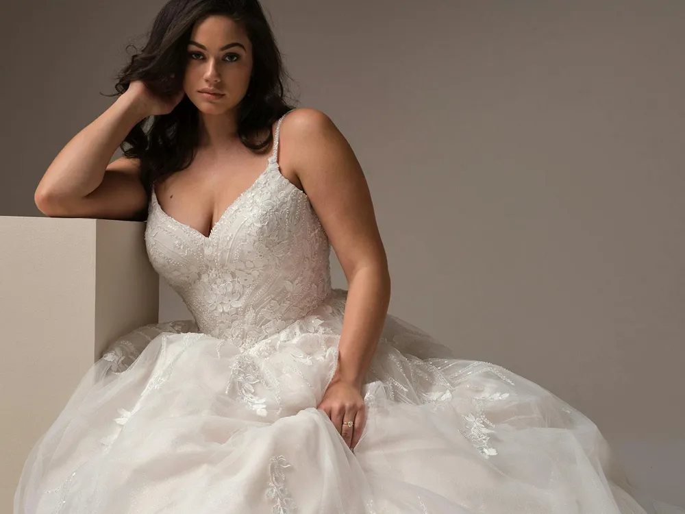 plus size wedding dresses celebrate your curves